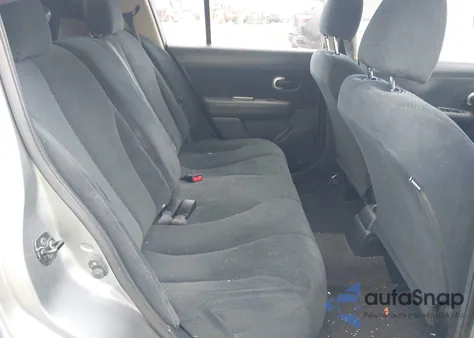 2011 Nissan Versa 1.8S z USA, uszkodzony, nr VIN 3N1BC1CP0BL517127